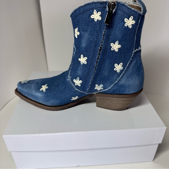 NEW Sundance Western Sojourner Boots Women’s 38 8 Denim Cowgirl Boho Made Italy - Picture 5 of 12